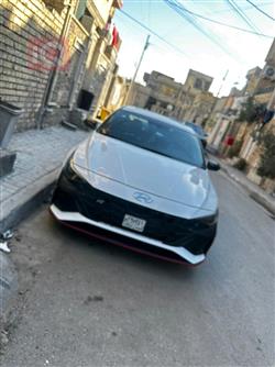 هیۆندای ئەلەنترا